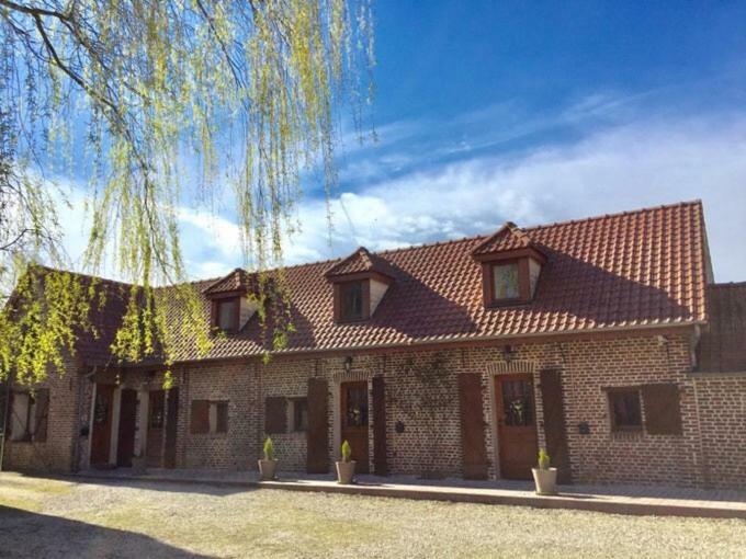 Domaine Jeanne D'Arc Bed and Breakfast Valhuon Exteriör bild