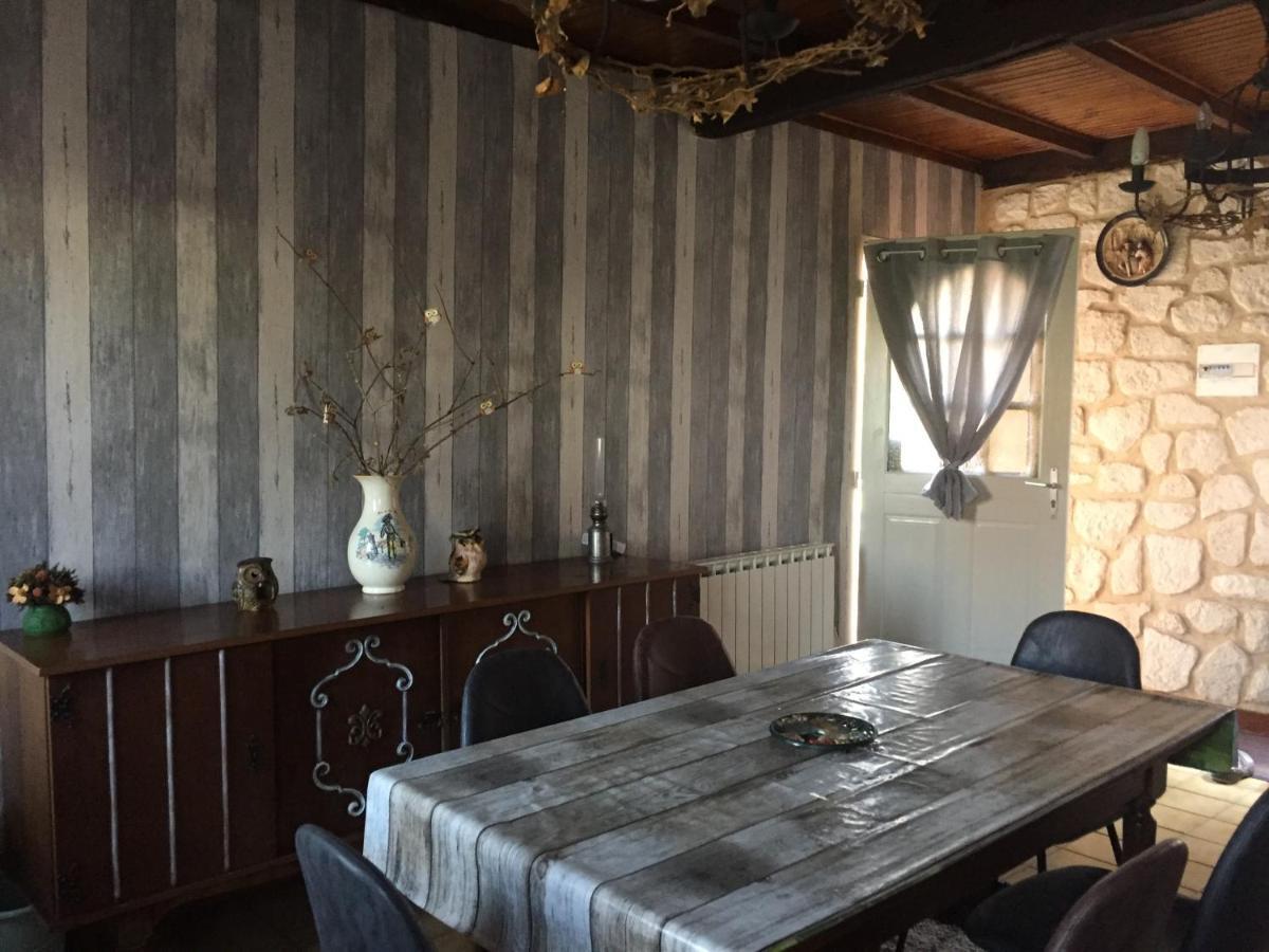 Domaine Jeanne D'Arc Bed and Breakfast Valhuon Exteriör bild